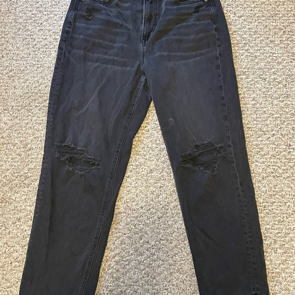 American Eagle Outfitters Women’s Black High Waisted Mom Jeans